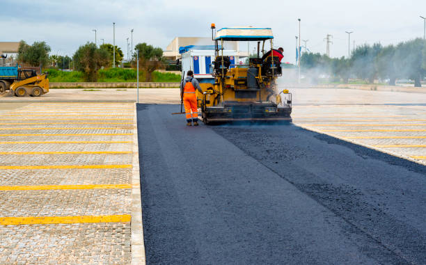 Best Interlocking Driveway Pavers  in Maineville, OH