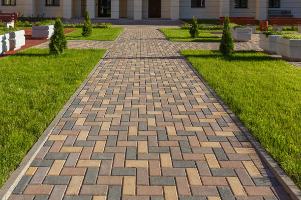 Best Professional Driveway Pavers  in Maineville, OH